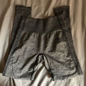 gymshark leggings size small